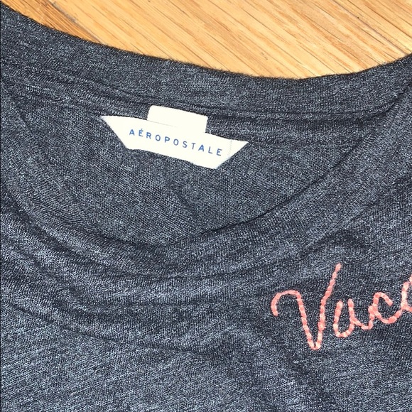 Super cute summer top - Picture 3 of 3